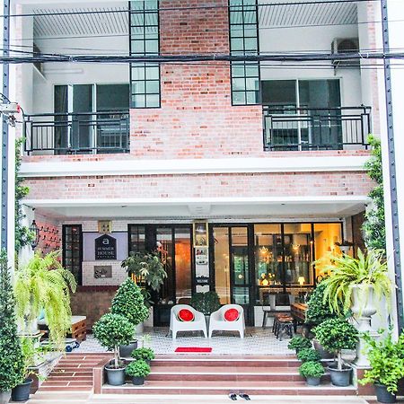 Boutique Summer House Pantai Jomtien Luaran gambar