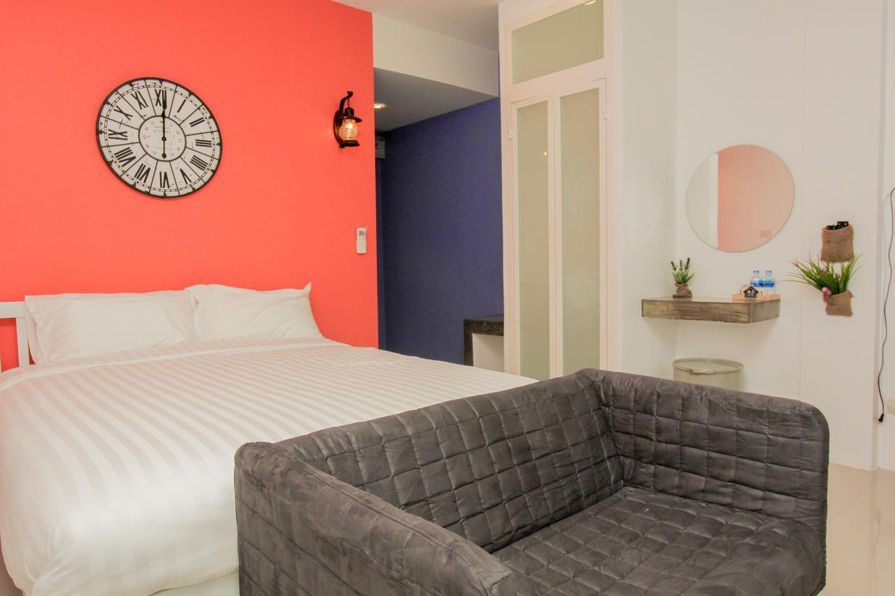 Boutique Summer House Pantai Jomtien Luaran gambar