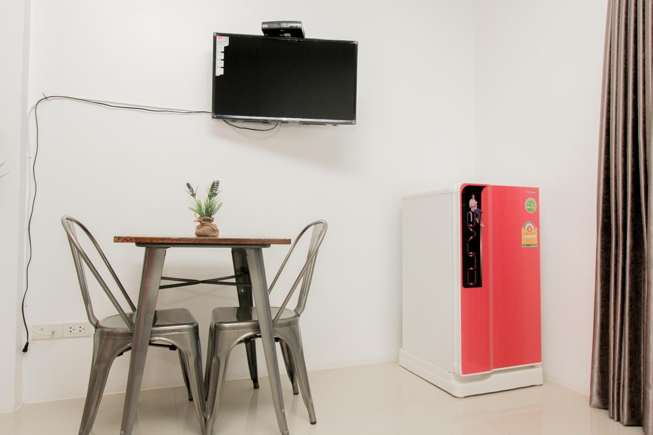 Boutique Summer House Pantai Jomtien Luaran gambar