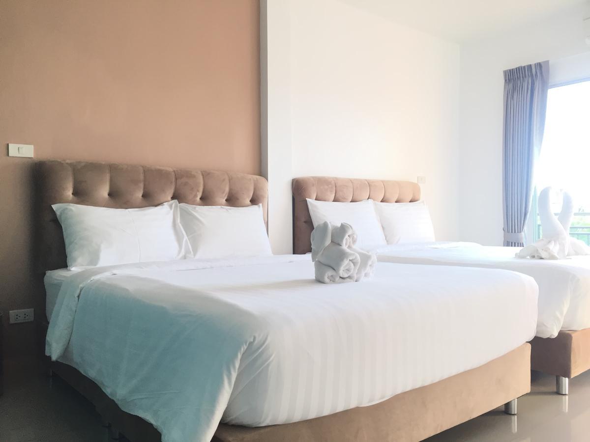 Boutique Summer House Pantai Jomtien Luaran gambar